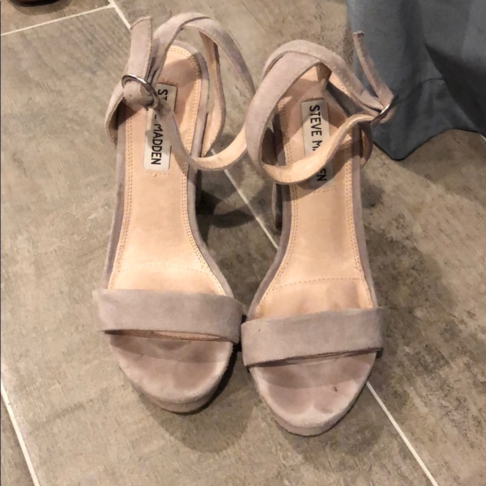 Grey Steve Madden platform chunky heels
